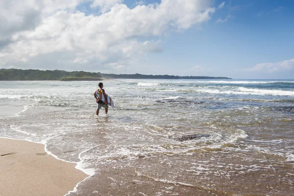 Surf en Costa Rica — Foto de Stock