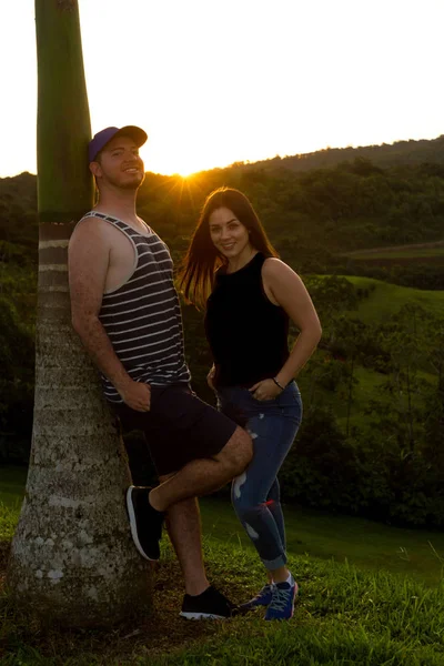 Enjoying the sunset — Stock Photo, Image