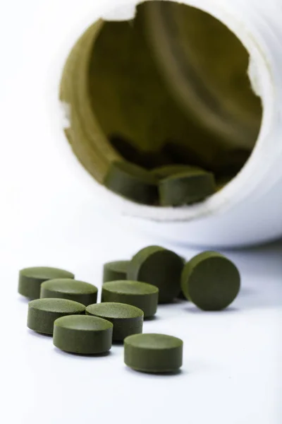 Fermentowane chlorella, tabletki — Zdjęcie stockowe