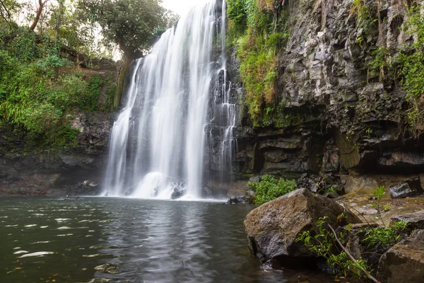 Splendida cascata in Costa Rica — Foto Stock