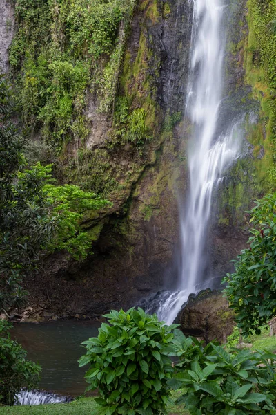 Cascate tropicali in Costa Rica — Foto Stock