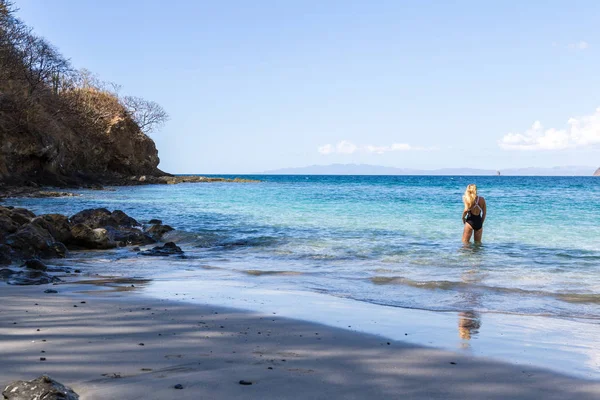 Playa tropical en Costa Rica — Foto de Stock