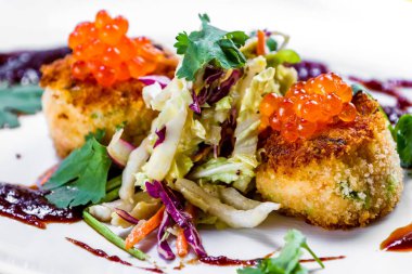 Yengeç keki aperatifi 