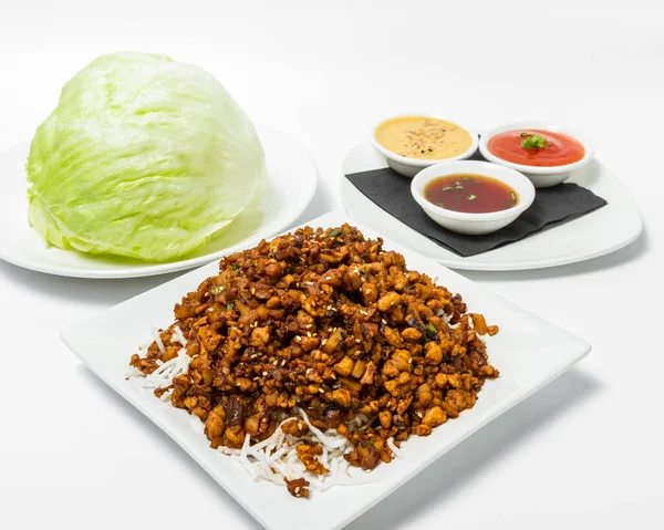 Chicken lettuce wraps — Stock Photo, Image