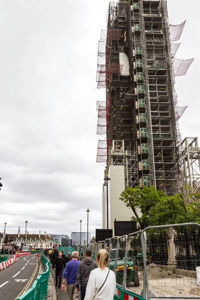 Construction on Elizabeth Tower, London — Stock Photo, Image