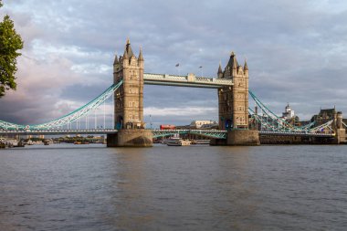 Kule Köprüsü, Londra