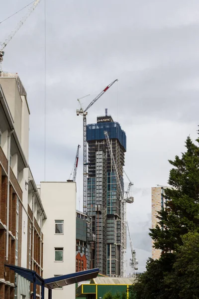Строительство в Лондоне — стоковое фото