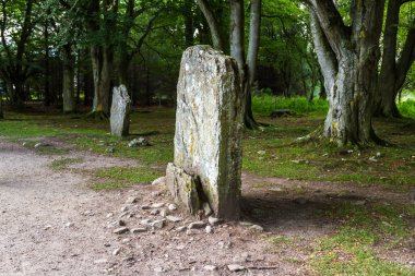 Clava Cairns, İskoçya 'da ayakta duran taşlar