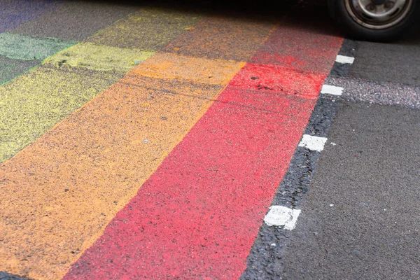 カラフルな歩行者横断歩道 — ストック写真