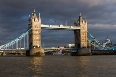 Kule Köprüsü, Londra
