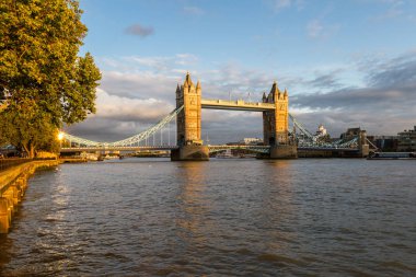 Kule Köprüsü, Londra