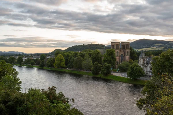 Vue sur la ville d'Inverness — Photo