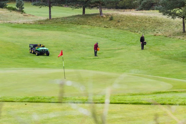 Manutenzione sul campo da golf — Foto Stock