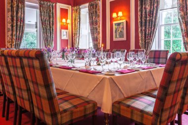 İskoçya 'da yemek odası.