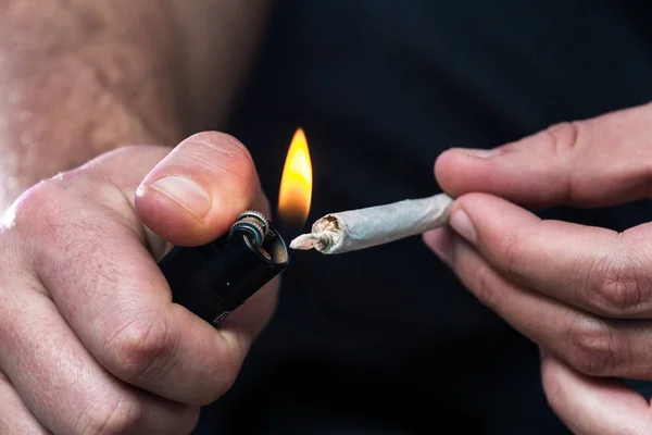 Gegevens over het roken van cannabis — Stockfoto