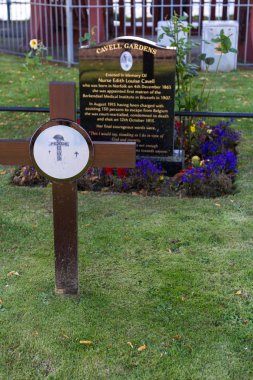 Hücre Bahçeleri Anıtı, Inverness 