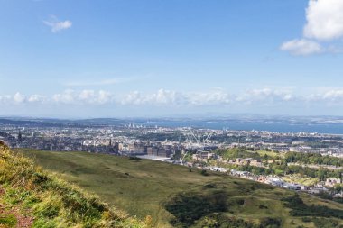 Holyrood Parkı 'nın güzel manzarası
