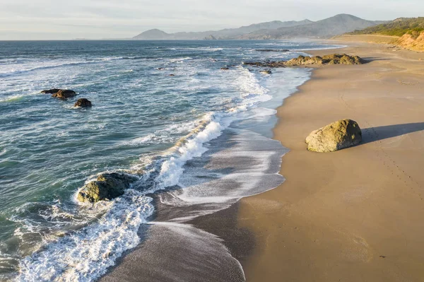 Krásná Přímořská Krajina Pláži Nesika Oregon Barevnými Vlnami Dlouhou Písečnou — Stock fotografie