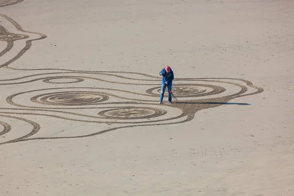 Bandon Sea Oregon Usa February 2020 Team Circles Sand Drawing — Stock Photo, Image