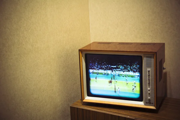 Conjunto de televisão vintage com espaço para texto em segundo plano — Fotografia de Stock