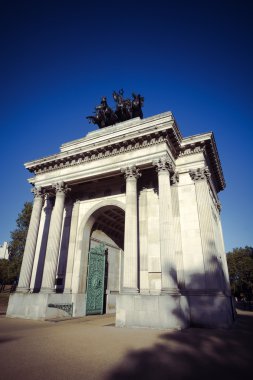 Wellington Arch Londra akşam ışığında