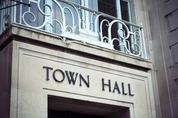 市庁舎サインと地方政府のオフィスのバルコニー — ストック写真