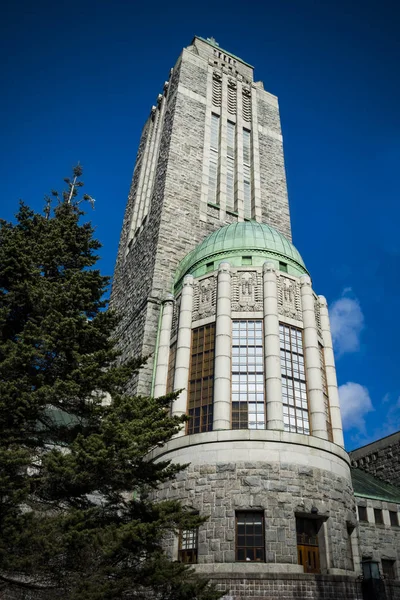 Kallio kerk in de Finse hoofdstad Helsinki — Stockfoto