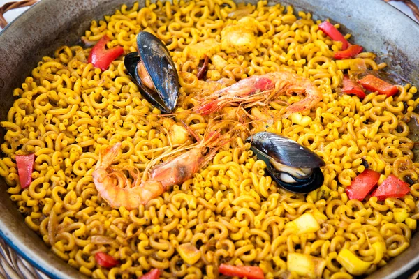 Paella θαλασσινά ζυμαρικά, ισπανική κουζίνα . — Φωτογραφία Αρχείου