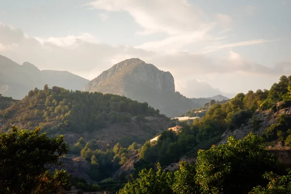 Rocky mountains. Valencia. Španělsko — Stock fotografie