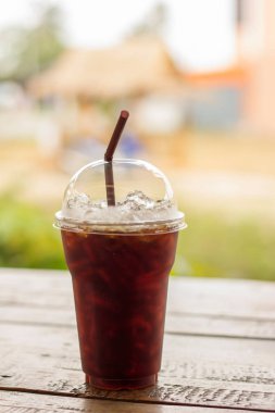 Buzlu Amerikalı siyah kahve