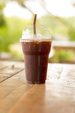 Buzlu Amerikalı siyah kahve