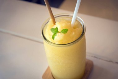 suyu yüzlü ahşap tablo