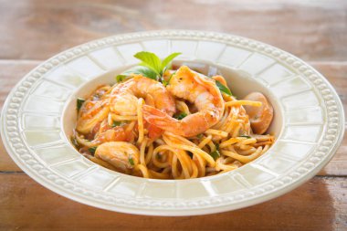 Karides ile makarna, leziz spagetti karides ile