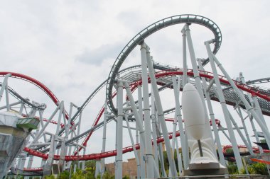 Evrensel roller coaster