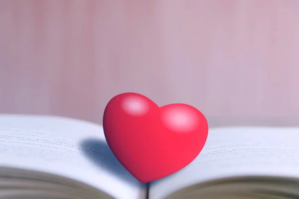 Сердце книги — стоковое фото
