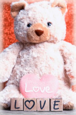 Harfleri yazım aşk. Ahşap harfleri yazım aşk