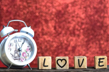 Harfleri yazım aşk. Ahşap harfleri yazım aşk