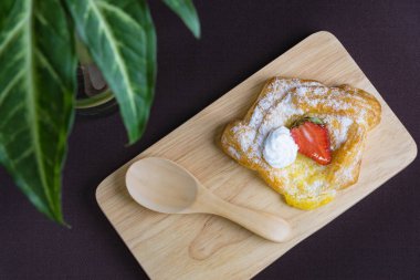 Danimarka kare çilek