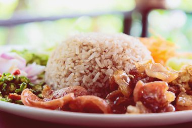 Karides hamur ile terbiyeli pirinç