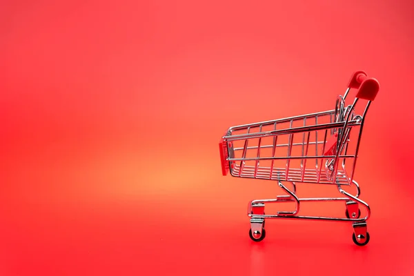 Carrito de compras aislado — Foto de Stock