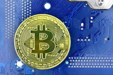 Altın bitcoin ve anakart