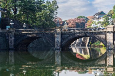 İmparatorluk Sarayı - Tokyo İmparatorluk Sarayı ve Ishibashi Köprüsü 'nün Tokyo Fotoğrafı, 11 Kasım 2017.