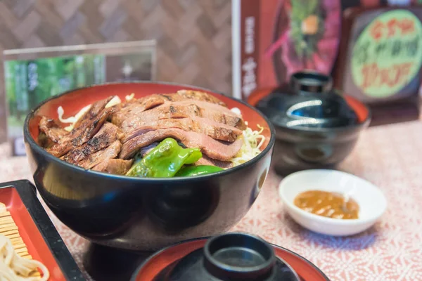 Japanisches Restaurant Japanisches Essen Auf Rustikalem Holz Hintergrund — Stockfoto