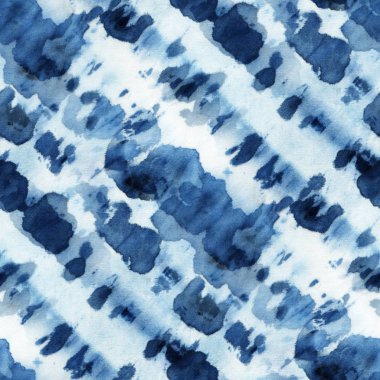 Beyaz ipeğin üzerindeki çivit rengi kusursuz kravat boyası deseni. El boyası kumaşlar - nodüler batik. Shibori boyaması.. 