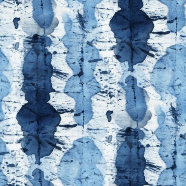 Beyaz ipeğin üzerindeki çivit rengi kusursuz kravat boyası deseni. El boyası kumaşlar - nodüler batik. Shibori boyaması.. 