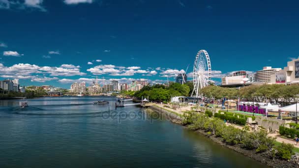 Surfers Paradise på Gold Coast — Stockvideo