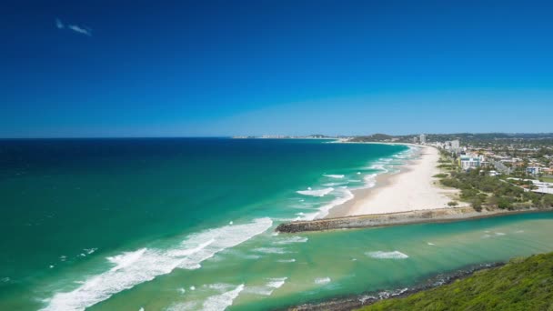 Kings beach caloundra — Stockvideo