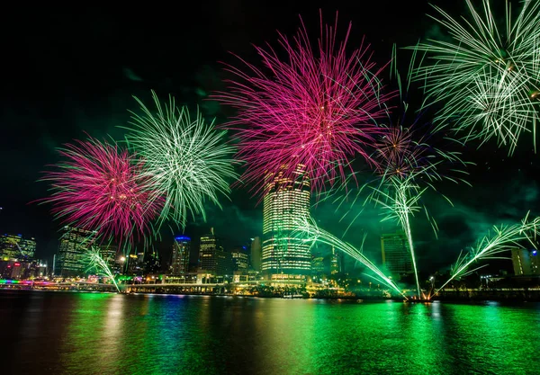 Colorful fireworks over night sky — Stock Photo, Image