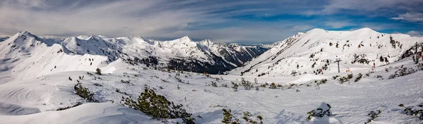 Śnieżne Szczyty Ośrodek Narciarski Planneralm Zimą Alpy Austriackie — Zdjęcie stockowe
