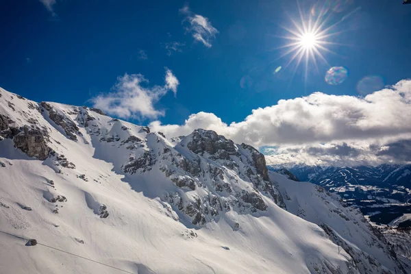 Det Snöiga Vinterpanoramat Över Dachstein Alperna Österrike — Stockfoto